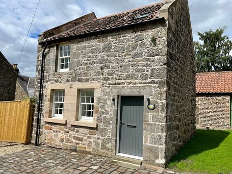 Scottish Man Renovates Abandoned Cottage, Turns It Into a Tiny Home British Cottage Interior, Two Story Cottage, Cottages Scotland, Scottish Cottages, Scottish Man, Stone Cottages, Irish Cottage, Old Fireplace, Cottage Renovation