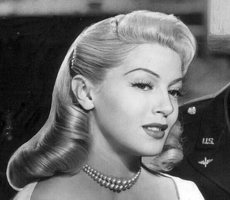 Victory Rolls - Vintage Hairstyles Tutorials | Glamour Daze 50s Hair, Cabelo Pin Up, Dream Hairstyles, Kim Hair, 40s Hairstyles, Vintage Hairstyles Tutorial, 1950s Hairstyles, 50s Hairstyles, Victory Rolls