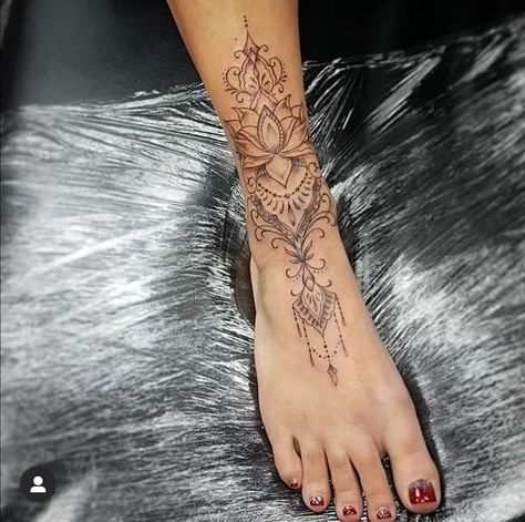 Ankle Mandala Tattoo, Ankle Tattoo Mandala, Mandala Foot Tattoo, Back Of Ankle Tattoo, Ankle Foot Tattoo, Classy Tattoos For Women, Small Mandala Tattoo, Mandela Tattoo, Small Mandala