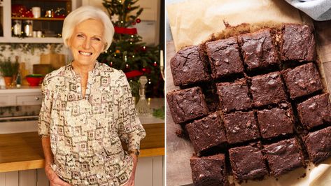 Mary Berry Tray Bakes, Ultimate Chocolate Brownies, Petit Four Recipes, British Baking Show Recipes, Ultimate Brownies, Mary Berry Recipe, Brownies From Scratch, Tea Cakes Recipes, Scottish Recipes