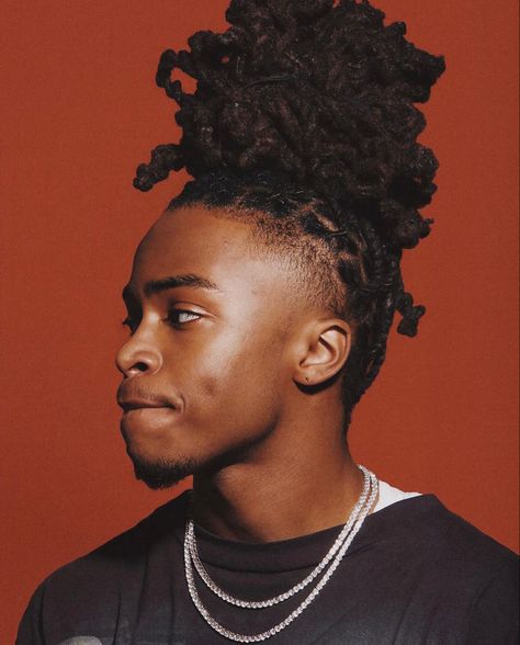 Hairstyles For Black Men, Men's Curly Hairstyles, Dreadlock Hairstyles For Men, Dark Skin Men, Hair Afro, Dreadlock Styles, Dreads Styles, Black Men Hairstyles, Cute Black Guys