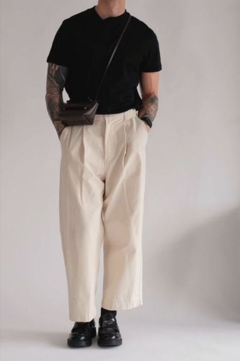 Vintage Streetwear Men Outfits, Streetwear Men Outfits Street Fashion, Fall Streetwear, Minimalist Fashion Men, Street Style Outfits Men, Men Stylish Dress, Mens Casual Dress Outfits, Guys Clothing Styles, Mens Outfit Inspiration