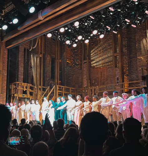 UK Broadway curtain call Broadway Aesthetic Hamilton, Hamilton Theatre Aesthetic, Hamilton The Musical Aesthetic, Hamilton Broadway Aesthetic, Broadway Star Aesthetic, Theatre Acting Aesthetic, Musical Aesthetic Broadway, Theatre Kids Aesthetic, Musicals Aesthetic Broadway