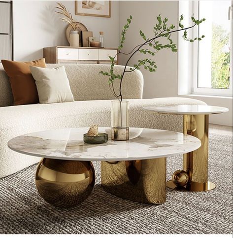 Modern Table Centerpieces, Centre Table Design, Centre Table Living Room, Sofa Table Design, Center Table Living Room, Living Room Center, Luxury Coffee, Luxury Coffee Table, Coffee Table Furniture