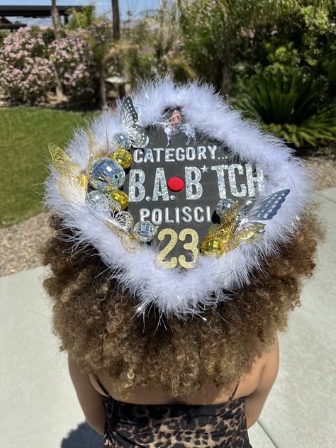 grad cap Beyonce Graduation Cap, Grad School Graduation, Prom Styles, Grad Hat, Senior Szn, Graduation Cap Ideas, Grad Pic, Graduation Cap Designs, Grad Caps