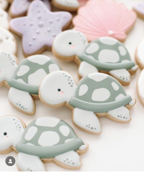 Turtle Cookies Decorated, Sea Turtle Cookies, Ocean Cookies, Turtle Baby Shower, Turtle Birthday Parties, Beach Cookies, Turtle Cookies, Turtle Birthday, Turtle Party