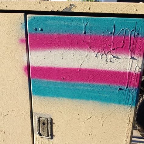 Pink Blue, We Heart It, Graffiti, Stripes, Lost, Building, Wall, Pink, Blue