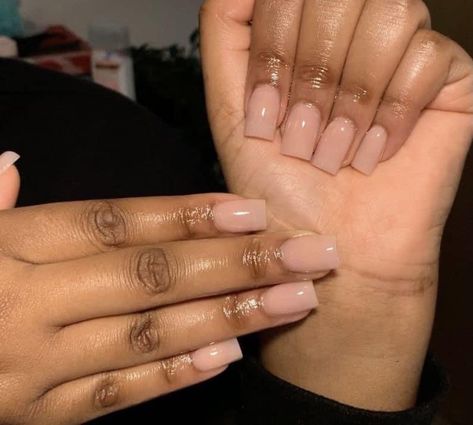 Shellac Nails Square, Natural Acrylic Nails Black Women, Glass Nails Acrylic Clear Short, Matte Natural Acrylic Nails, Army Nails Regulation, Clear Short Nail Designs, Short Nails For Black Women, Short Nude Nails Acrylic, Plain Nude Nails