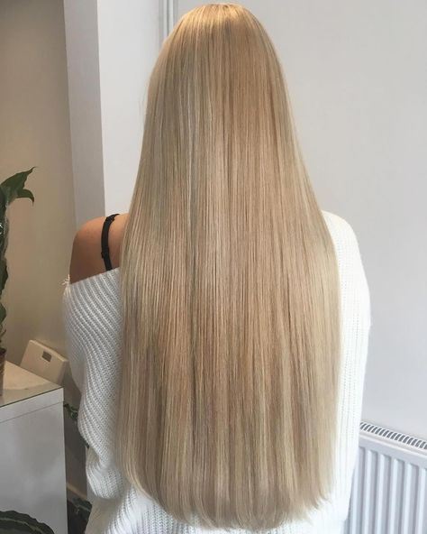 Hair Straightener And Curler, Straight Blonde Hair, Vlasové Trendy, Blonde Hair Inspiration, Blonde Hair Looks, Brown Blonde Hair, Ombre Hair Color, Long Blonde, Haircuts For Long Hair