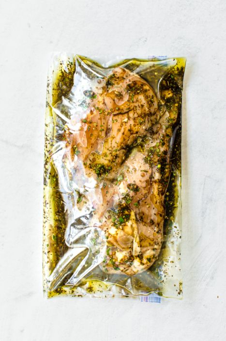 Balsamic Chicken Marinade, Balsamic Chicken Marinades, Healthy Chicken Marinade, Instant Pot Freezer Meals, Easy Chicken Marinade, Best Freezer Meals, Thriving Home, Chicken Freezer Meals, Easy Grilling