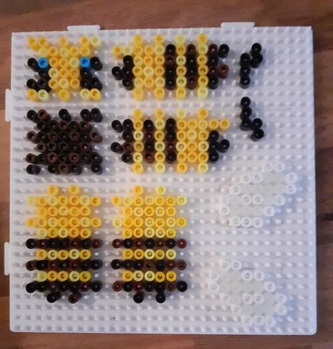 Bee Hama Beads, Minecraft Bee Perler Beads, Minecraft Diy Crafts, 3d Perler Bead, Hama Beads Design, Diy Perler Bead Crafts, Diy Perler Beads, Iron Beads, Fuse Beads