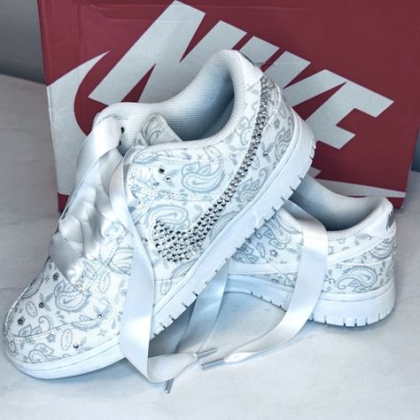 Nike Dunk Low Rise Paisley Customized Swarovski Crystals Rhinestones Nike Dunk Low, Dunk Low, Nike Dunk, Nike Dunks, Crystal Rhinestone, Womens Shoes Sneakers, Nike Shoes, Low Rise, Swarovski Crystals