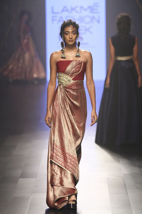 Indian Haute Couture, Indian Runway Fashion, Outfit From Saree, Indian Fusion Wear, Lakme Fashion Week 2023 Indian Suits, Indian Inspired Fashion Runway, India Fashion Week Indian Couture 2023, Drape Fashion, Lakmé Fashion Week 2023