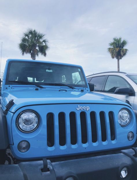 Jeep Cars For Girls, Blue Jeep Wrangler, Jeep Baby, White Jeep, Blue Jeep, Vintage Jeep, Dream Cars Jeep, Jeep Lover, Jeep Wrangler Rubicon