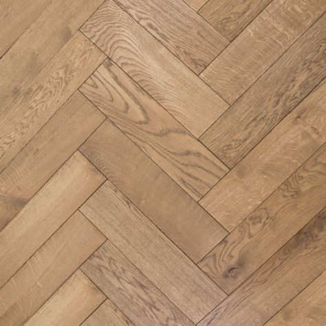 Parquet Massif Chêne Bâton Rompu - Cardinet Gold Campagne Doré - Huilé - larg. 13 cm | 0.52 mètre carré - NATURASOL Wood Floor Texture Seamless, Parquet Texture, Wood Floor Texture, Aesthetic Interior Design, Herringbone Wood Floor, Floor Texture, Wood Parquet, Flooring Inspiration, Herringbone Floor