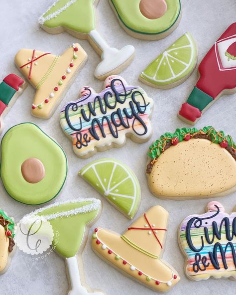 Mayo Cookies, Fundraiser Food, Cookie Cake Designs, Icing Transfers, Lime Cookies, Sugar Cookie Cakes, Cookie Hacks, Cookie Business, Decorating Cookies