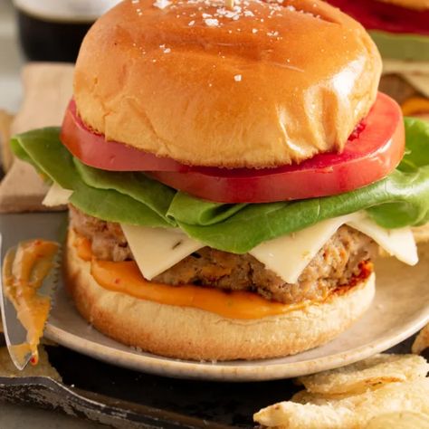 Red Robin Copycat Chipotle Turkey Burger Recipe - The Hearty Life Red Robin Turkey Burger Recipe, Copycat Red Robin, Chipotle Turkey Burger, October Meals, Ground Turkey Burgers, Fall Snack Mixes, Turkey Burger Recipe, Copycat Chipotle, Snack Mixes