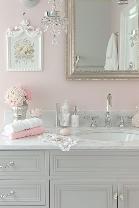 French Country Bathroom French Country Bathrooms, French Bathrooms, French Inspired Bathroom, Beautiful Vanities, French Style Bathroom, French Country Decorating Bathroom, Tulum House, Blush Bathroom, Country Bathrooms