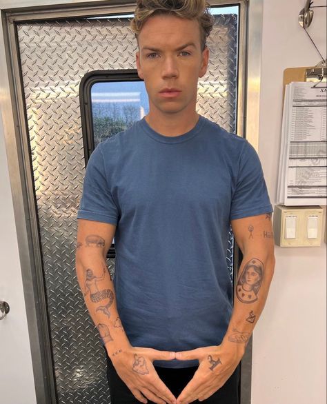 Will Poulter The Bear Tattoos, The Bear Luca, Luca The Bear, Will Poulter The Bear, Luca Tattoo, Bear Tattoos For Men, Vision 2024, Will Poulter, Clever Tattoos