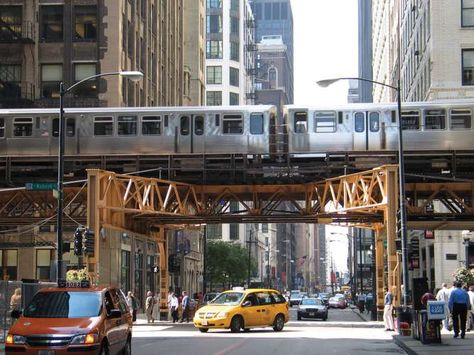 Chicago subway running on the Loop. I Love Chicago, Chicago Loop, Chicago Pictures, Sears Tower, Illinois Chicago, Computer Networking, Visit Chicago, Usa Cities, Minecraft City