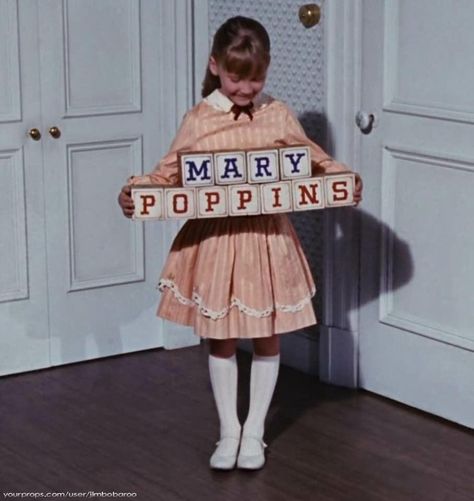 Mary Poppins Jane Banks' Nursery Alphabet Blocks made from scratch Jane Mary Poppins, Mary Poppins Aesthetic, Mary Poppins Party Decorations, Mary Poppins Penguins, Mary Poppins Musical, Mary Poppins Movie, 1960s Movies, Nursery Alphabet, Mary Poppins 1964