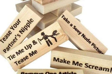 Drinking Games For Couples, Couples Game Night, Games For Couples, Jenga Game, Drinking Games For Parties, Fun Drinking Games, Valentinstag Party, Perfect Gift For Boyfriend, Adult Party Games