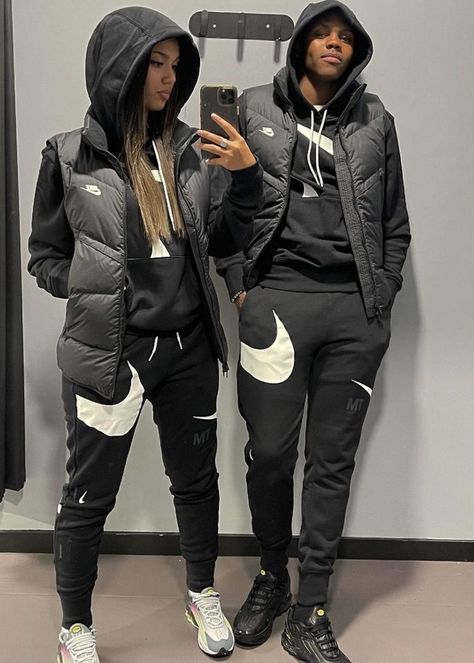 Matching Nike Tech Couple, Matching Nike Outfits Couples, Nike Couple Outfits, Matching Tracksuit Couple, Nike Tracksuit Outfit Women, Cute Black Couples Matching Outfits, Nike Tracksuit Outfit, Black Couples Matching Outfits, Matching Clothes Couple