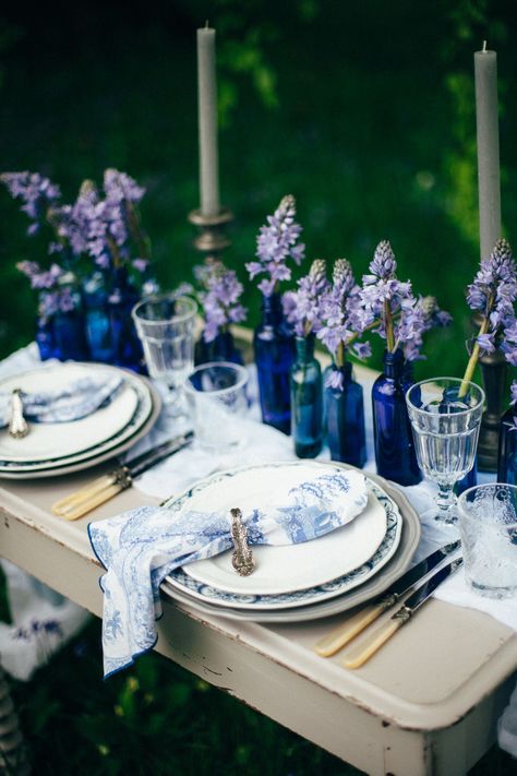 Beautiful bluebell themed wedding styled shoot at Boconnoc House, Cornwall by Lucy Turnbull Photography Pink Elephant Cake, Credits Design, Blueberry Wedding, Sarah Drew, Elephant Cake, Elephant Cakes, Wedding Styled Shoot, White Dinner, Reception Dinner