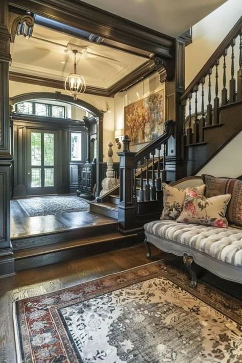 Aesthetic Home Entryway, Old Victorian Houses Interior, Old House Aesthetic Interior, Victorian Homes Aesthetic, Victorian Home Aesthetic, Modern Victorian Homes Interior, Old House Aesthetic, Cozy Foyer, Victorian Entryway