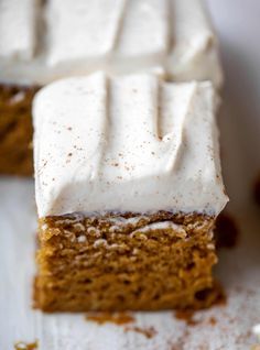 Pumpkin Dream, Cake Pumpkin, Pumpkin Sheet Cake, Cinnamon Cream Cheese, Cold Cake, Pumpkin Cake Recipes, Pumpkin Treat, Cinnamon Cream Cheese Frosting, Different Cakes