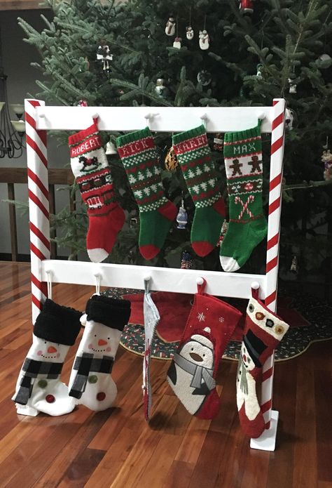 Wood Stocking Holder Standing, Christmas Stockings Stand, Christmas Stocking Stand Wooden, Christmas Stocking Post Diy, Farmhouse Stocking Holder, Diy Wood Stocking Holder, Christmas Stocking Stand Diy, Stocking Stand Wooden, Wooden Stocking Holder Stand