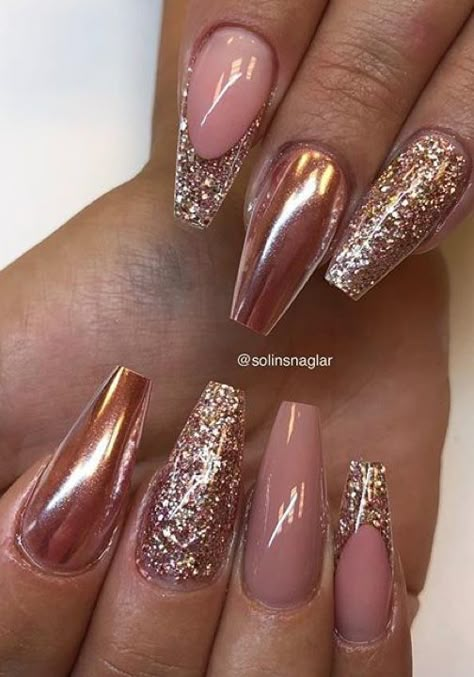 Rose Gold Nails Gel, Dusty Rose Nails, Rose Gold Nails Design, Bridal Nails Designs, Nails Chrome, Bridal Nail Art, Gold Nail Designs, February Nails, Classy Nail Designs