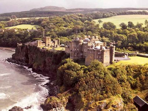 Castle Wedding Venues and Packages - Castle Weddings in Scotland, England, Wales and Ireland Culzean Castle, Inveraray Castle, Stay In A Castle, Stirling Castle, Castle Wedding Venue, Rick Steves, West Coast Scotland, Castles In Scotland, Scotland Castles