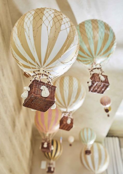 Hot Air Balloon Mobile Diy, Diy Fabric Hot Air Balloon, Hot Air Balloon Hanging From Ceiling, Vintage Hot Air Balloon Party, Vintage Air Balloon, Nursery Air Balloon, Hot Air Balloon Room Decor, Hot Air Balloon Ceiling Decor, Hot Air Balloon Kids Room