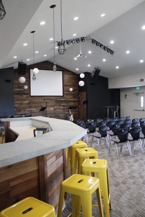 Small Youth Room Ideas, Youth Group Room Design, Church Youth Room Ideas, Youth Room Church, Youth Ministry Room, Youth Group Rooms, Colored Chairs, Church Building Design, Sunday School Rooms