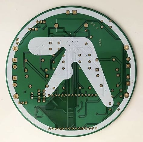 Apex Twin, Aphex Twin Logo, Twin Vibes, I Need To Pee, Cute Blue Wallpaper, Aphex Twin, Printed Circuit, Printed Circuit Board, Vintage Band Tees