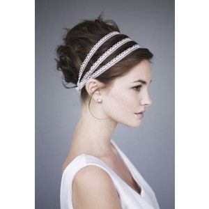 Greek goddess hairstyle. From the Percy Jackson series, I could see Artemis wearing this or her hunters wearing this to something fancy. Ancient Greece Fashion, Greek Goddess Hairstyles, Grecian Hairstyles, Greek Hair, Updo With Headband, Goddess Hairstyles, Wedding Hairstyles Updo, Headband Hairstyles, Hair Updos