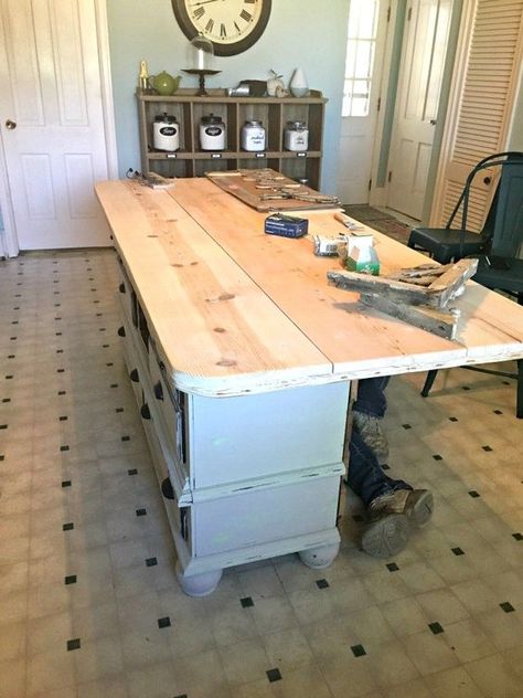 How to Make a Perfect Size & Height Kitchen Island DIY Roommates Decor, Kitchen Island Makeover, Builder Grade Kitchen, Kitchen Island Diy, Dresser Kitchen Island, Unique Kitchen Design, Custom Kitchen Island, Rustic Kitchen Island, Farmhouse Kitchen Island