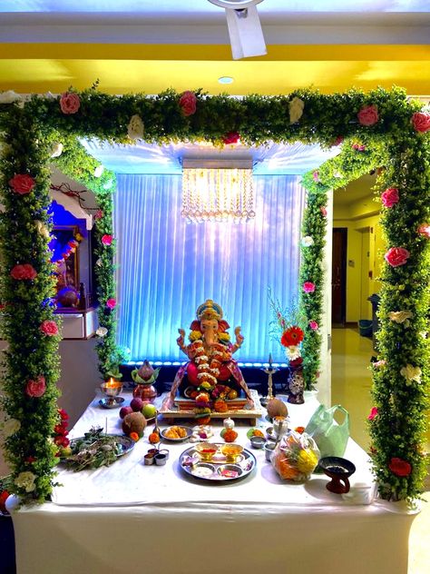 Saraswati Pooja Decoration, Ganeshji Decoration, House Mandir, Ganapati Decoration At Home, Ganapathi Decoration, Hinduism Facts, Bappa Decoration, Ganpati Decoration Theme, Janmashtami Special