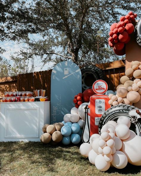 Classic Car Birthday Party Ideas For Men, Race Car Party Backdrop, Sports Car Birthday Party, Classic Car Birthday Party, Race Car Birthday Party Ideas, Classic Car Birthday, Vintage Car Birthday, Classic Cars Birthday Party, Vintage Car Party