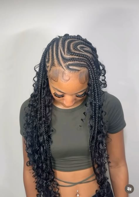 Scalp Braids And Knotless, Cornrow To The Side, Cornrow Side Part, Scalp Braids With Knotless, Hairstyles Braids Butterfly, Side Fulani Braids Hairstyles, Cornrows With Box Braids In The Back, Braided Hairstyles With Designs, Half Scalp Braids Half Box Braids