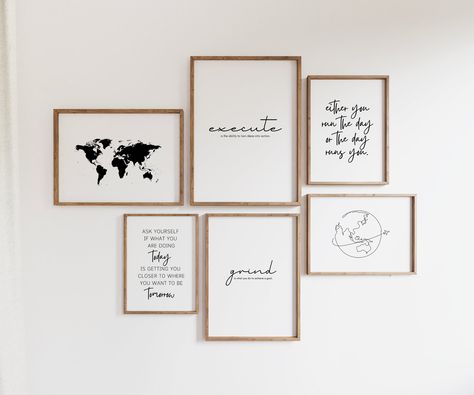 Work Office Decor Ideas, Clipboard Wall Art, Office Decor Work, Wall Decor Home Office, Interior Design Secrets, Work Office Decor, Bedroom Wall Collage, Office Pictures, Office Christmas Decorations