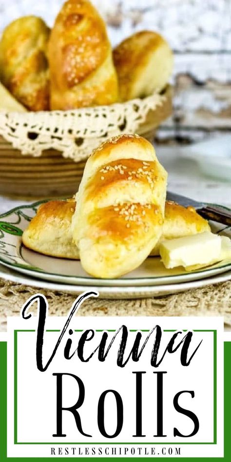 Vienna Rolls, Amish Dishes, Finger Rolls, Vienna Bread, Potato Rolls Recipe, Whole Wheat Rolls, Homemade Yeast, Restless Chipotle, Bread Baskets