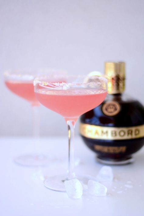 Chambord Margarita – The Spice Adventuress Chambord Margarita, Chambord Cocktails, Recipes For Easter, Alcholic Drinks, Silver Tequila, Tequila Drinks, Christmas Cocktail, Sugar Syrup, Fancy Drinks