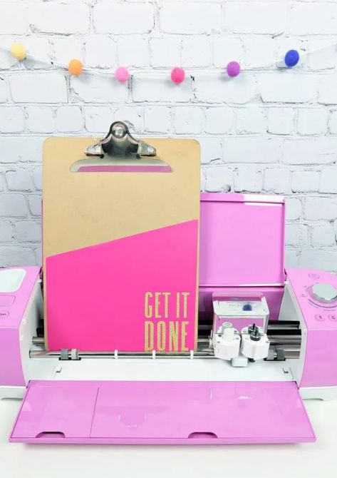 20+ DIY Clipboard Decorating Ideas — Gathering Beauty Diy Clipboard, Clipboard Decorating, Planning Goals, Easy Preschool Crafts, Personalized School Supplies, Clip Board, Project Planning, Creative Planner, Done Quotes