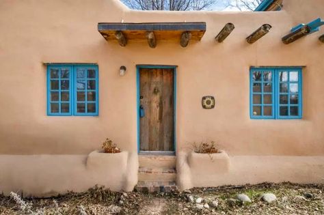 510 Sq. Ft. Small, Pueblo-Style Solar Home For Sale in Santa Fe Pueblo Style House, Pueblo Revival, Small House Bliss, Santa Fe Style Homes, Solar Energy Design, New Mexico Style, Santa Fe Home, Brick Material, Advantages Of Solar Energy