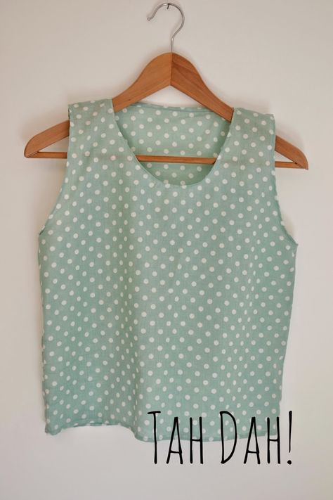 DIY | Summer Crop Top | Tutorial Crop Tank Top Sewing Pattern, Crop Top Pattern Sewing, Wrap Top Sewing Pattern, Top Sewing Patterns, Crop Top Tutorial, Crop Top Sewing, Top Pattern Sewing, Tank Top Sewing Pattern, Crop Top Sewing Pattern