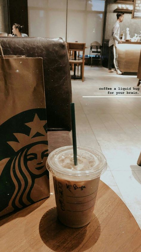 Starbucks Coffee Quotes, Starbucks Snapgram, Starbucks Story, Coffee Captions Instagram, Food Captions, Instagram Captions For Friends, Starbucks Lovers, Cute Instagram Captions, Streak Ideas