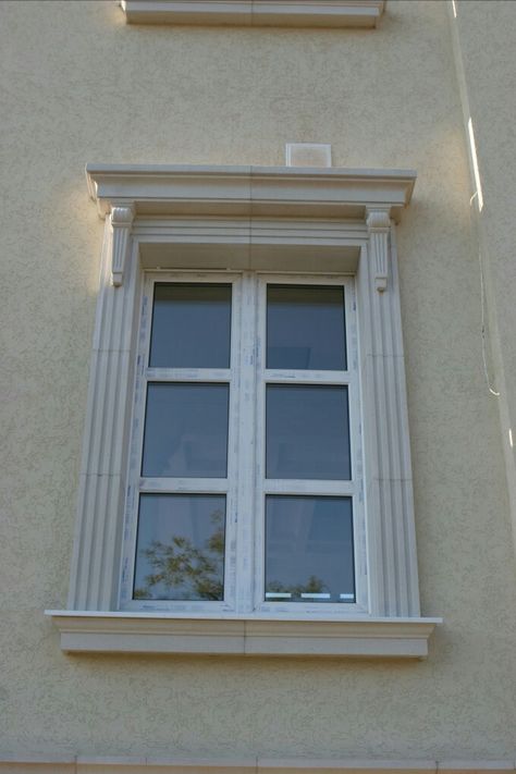 Exterior Window Molding Concrete, Window Pediment Exterior, Sunshade Ideas Window, Window Sunshade Designs, Exterior Window Molding, Column Cladding, Installation Architecture, Neo Classical Architecture, Window Exterior