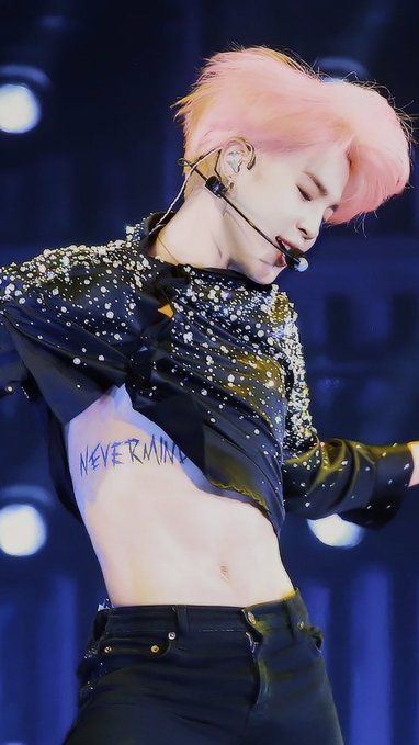 Jimin Pink Hair, Jimin's Abs, Park Ji Min, Celebrity Look Alike, Park Jimin Bts, Celebrity Art, Nagoya, Jimin Jungkook, Moon Tattoo